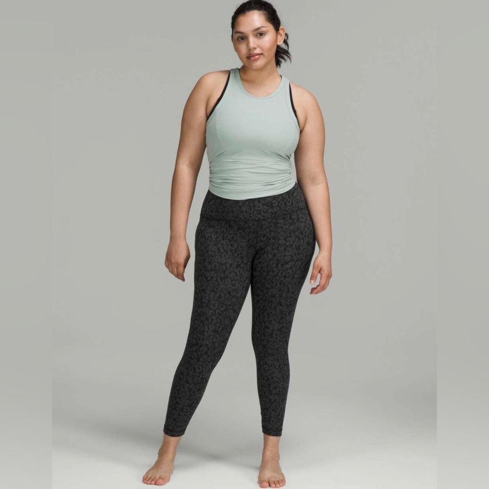 Lululemon Align High-Rise Pant 25"
Intertwined Camo Deep Coal Multi
